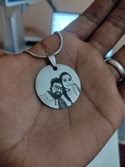 Personalized Photo Engraving Necklace Round Shape