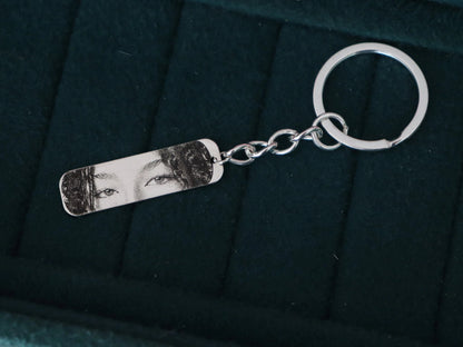 Personalized Eye or Photo Sketch Engraving Keychain - Silver Colour